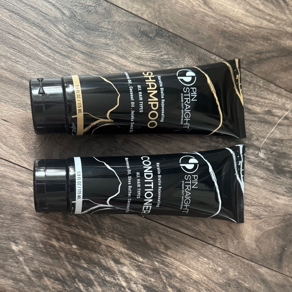 Black Shampoo and Conditioner Set